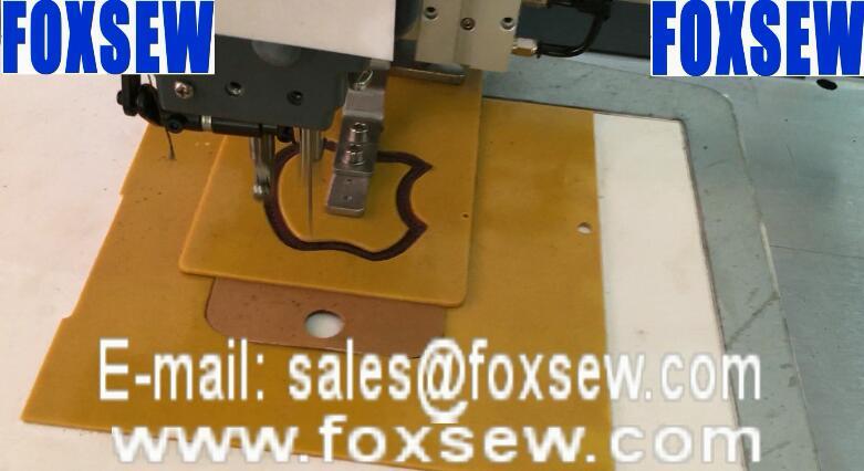 Automatic Label Attaching Sewing Machine with Fliping Clamp