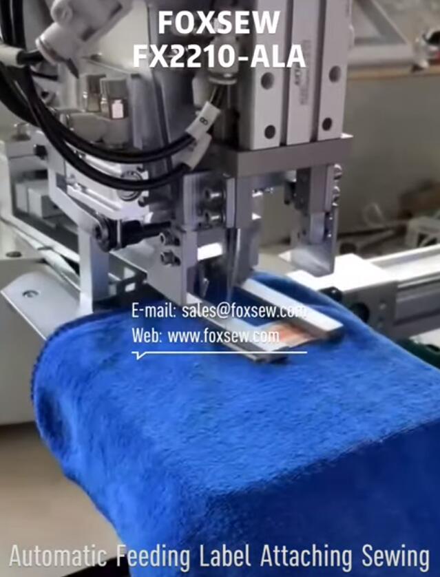 Automatic Feeding Labels Attaching Sewing Machine Unit