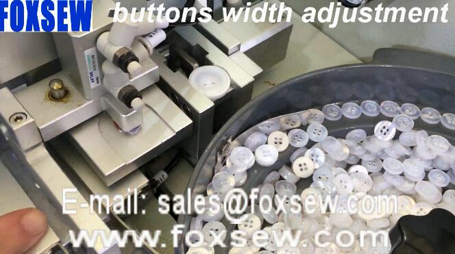 Automatic Button Feeder width and thickness adjustment