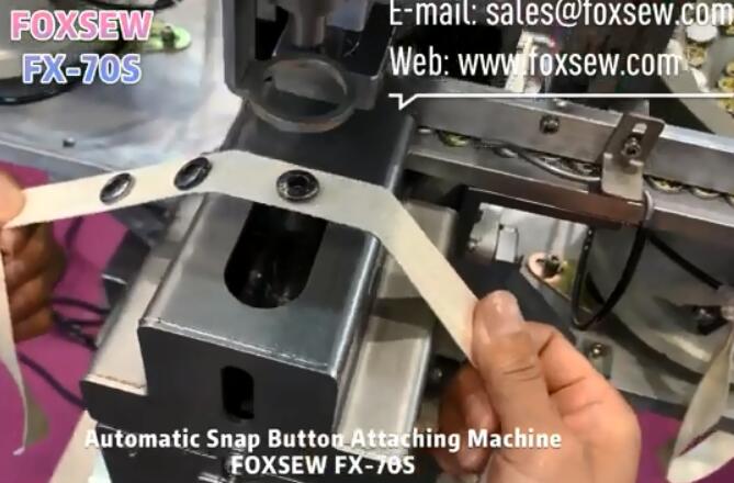 Automatic Snap Button Attaching Machine