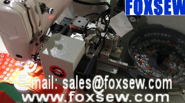 Automatic Feeder Button Attaching Sewing Machine