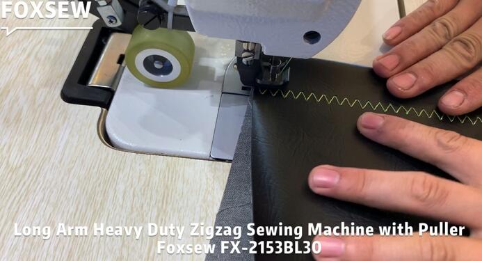 Long Arm Zigzag Sewing Machine with Puller