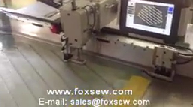 Electronic Programmable Pattern Sewing Machine